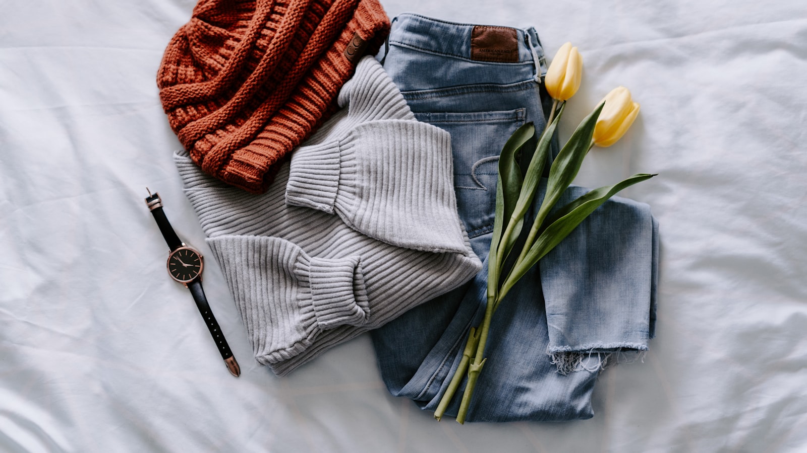 Ironing, steaming and pressing: heat by fibre